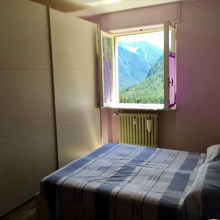 Delbarbahomes, Brusson. Centrale, Moderno. Sauna Apartament *