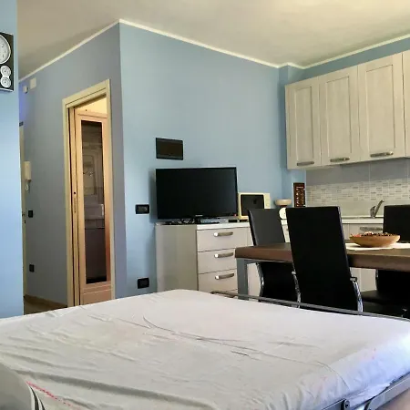 Apartmán Delbarbahomes, Brusson. Centrale, Moderno. Sauna *