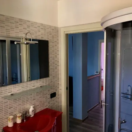 Apartmán Delbarbahomes, Brusson. Centrale, Moderno. Sauna Brusson